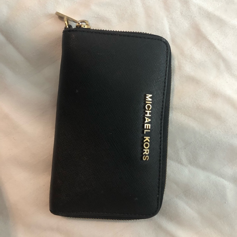 Lightly used Michael Kors wallet